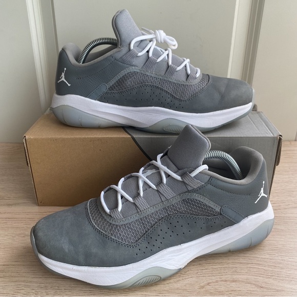 Nike Air Jordan 11 CMFT Low Cool Grey Men- Size 8 - Picture 9 of 11